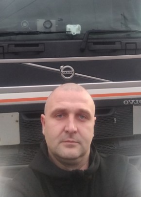 Сергей, 37, République Française, Torcy
