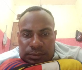 Fando kandai, 30, Nabire