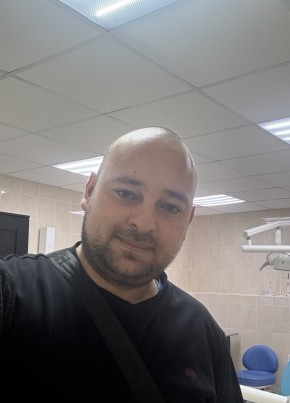 Павел из Суворова 39 лет