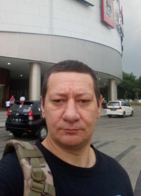 Виталий из Новороссийска 51 год