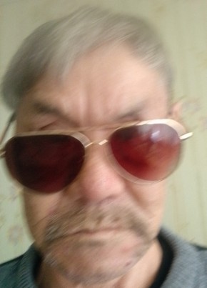 Сергей из Ноглики 60 лет