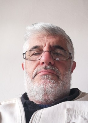 Ali, 56, Türkiye Cumhuriyeti, Sarmısaklı