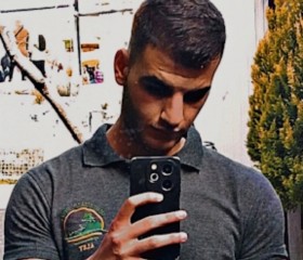 Jad, 23, Ammanford
