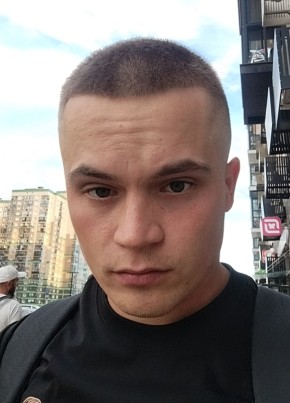 Андрей из Родниковскаи 25 лет