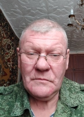 Юрий, 61, Россия, Гвардейск