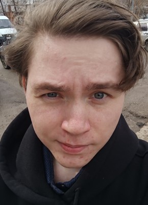 Максим из Самары 22 года