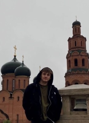 Кирилл из Москвы 27 лет