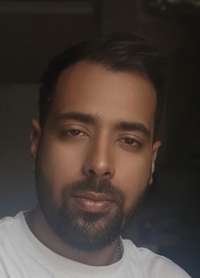 Hassan из Бишкека 26 лет