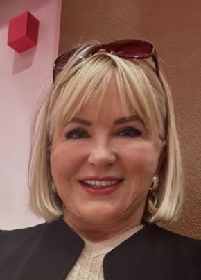 Avrora, 72, Russia, Moscow