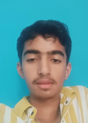 Akshit, 18, India, Jammu