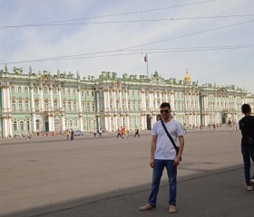 Уткир Джуманиязо, 35 лет, Санкт-Петербург