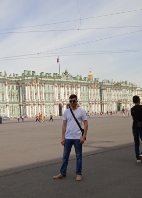 Уткир Джуманиязо, 35, Россия, Санкт-Петербург