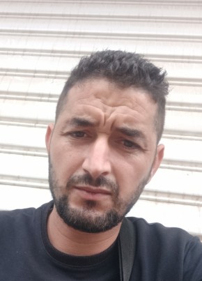 Zerioul, 35, People’s Democratic Republic of Algeria, Arbatache
