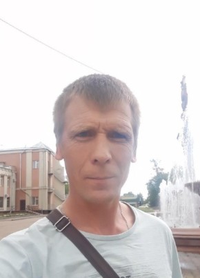 Иван, 41, Россия, Берёзовый