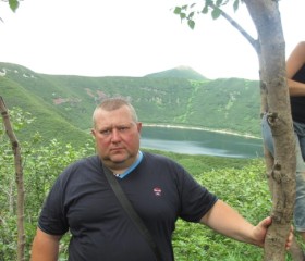 Алексей, 46 лет, Астрахань