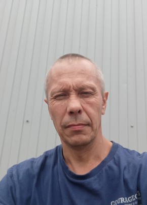 Александр из Таксимо 44 года