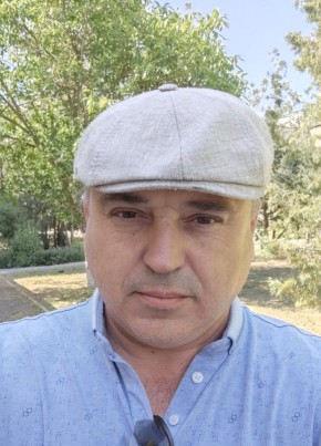Владимир, 48, Россия, Евпатория