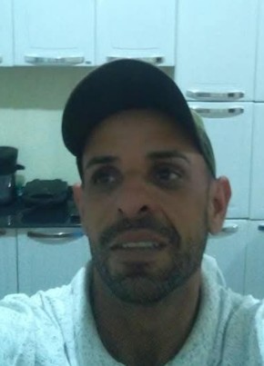 Jorge Luis eiras из Uberaba 45 лет