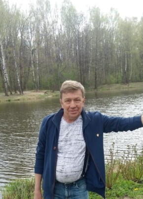 Александр, 69, Россия, Петергоф