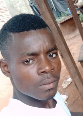 DAVID, 20, République de Côte d’Ivoire, San-Pédro