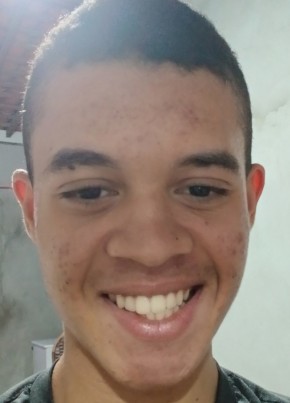 Lucas из João Pessoa 18 лет