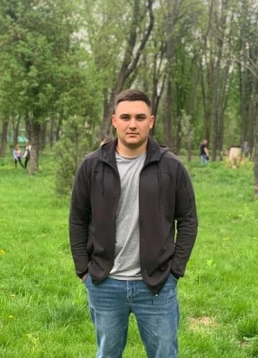 Михаил из Владивостока 42 года
