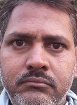 Santosh, 47 лет, Surat