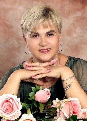 Виктория, 65, Россия, Тольятти