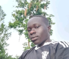 Daniel, 22, Kampala