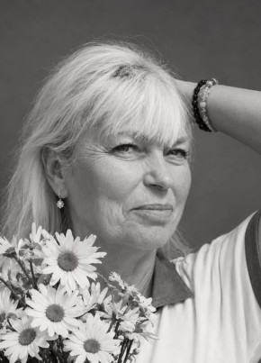 Марина из Amsterdam 58 лет