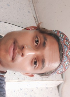 Arshad Qureshi, 20, India, Gāndhīdhām