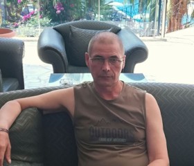Evgeniy, 63, Xacmaz