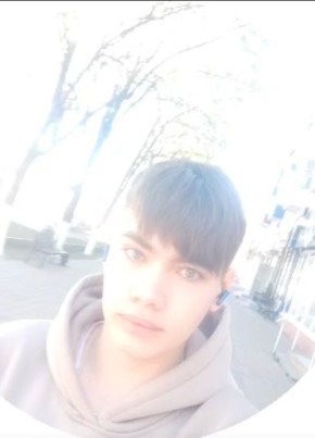 бабаев Володька, 18, Россия, Кропоткин