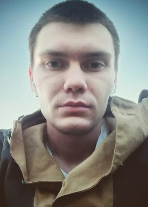 Арсений, 31, Россия, Волжский (Волгоградская обл.)