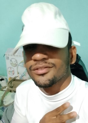 Alexandre из Jaboatão dos Guararapes 18 лет