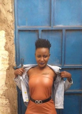 Natasha Ndinda, 24, Kenya, Nairobi