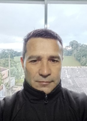 Maiki из Araucária 54 года