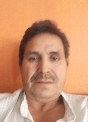 Hector, 61, Estados Unidos Mexicanos, Fernando de la Toba