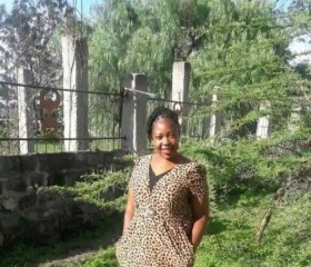 Nelly soo, 31, Nairobi