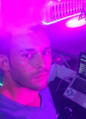 Daniel из Philadelphia 27 лет