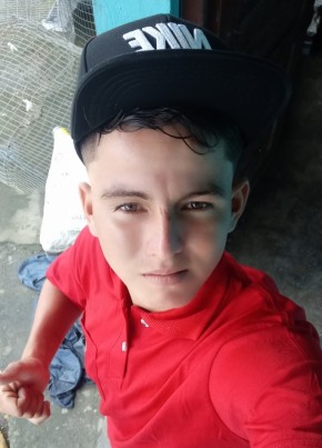 Fernando, 20, República del Ecuador, Santo Domingo de los Colorados