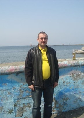 дмитрий , 42, Россия, Холмск