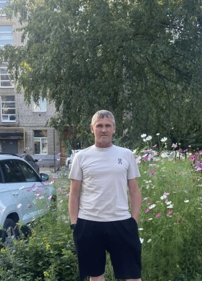 Олег из Рязани 53 года