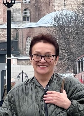 Ирина, 59, République Française, Paris