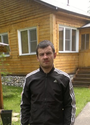 Артём, 35, Россия, Линево