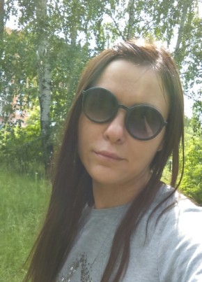 Елена, 36, Россия, Екатеринбург