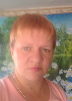 Oksana, 42, Russia, Krasnyy Kholm