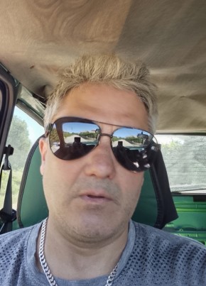 Alberto из La Maddalena 54 года