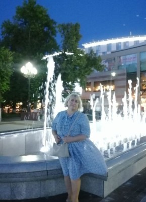Женщина из Калининграда 52 года