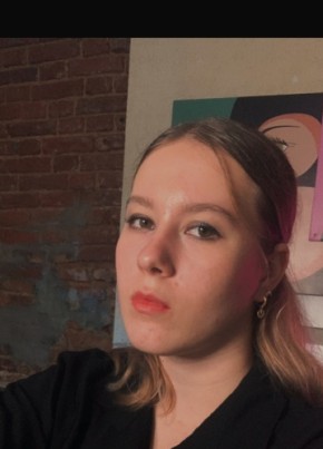 Alina Guzenko, 19, Russia, Saratov